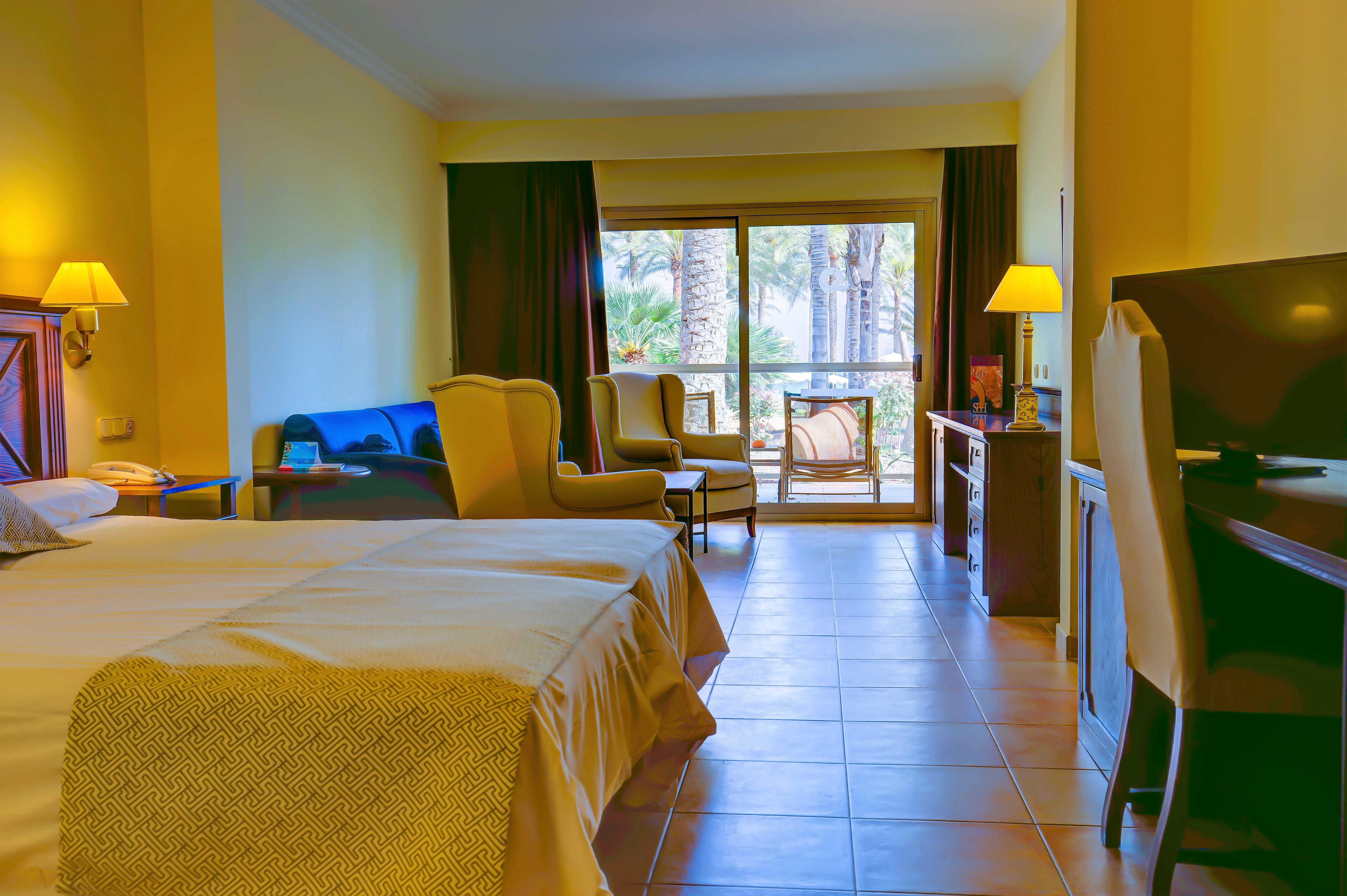 Sbh Hotel 4*