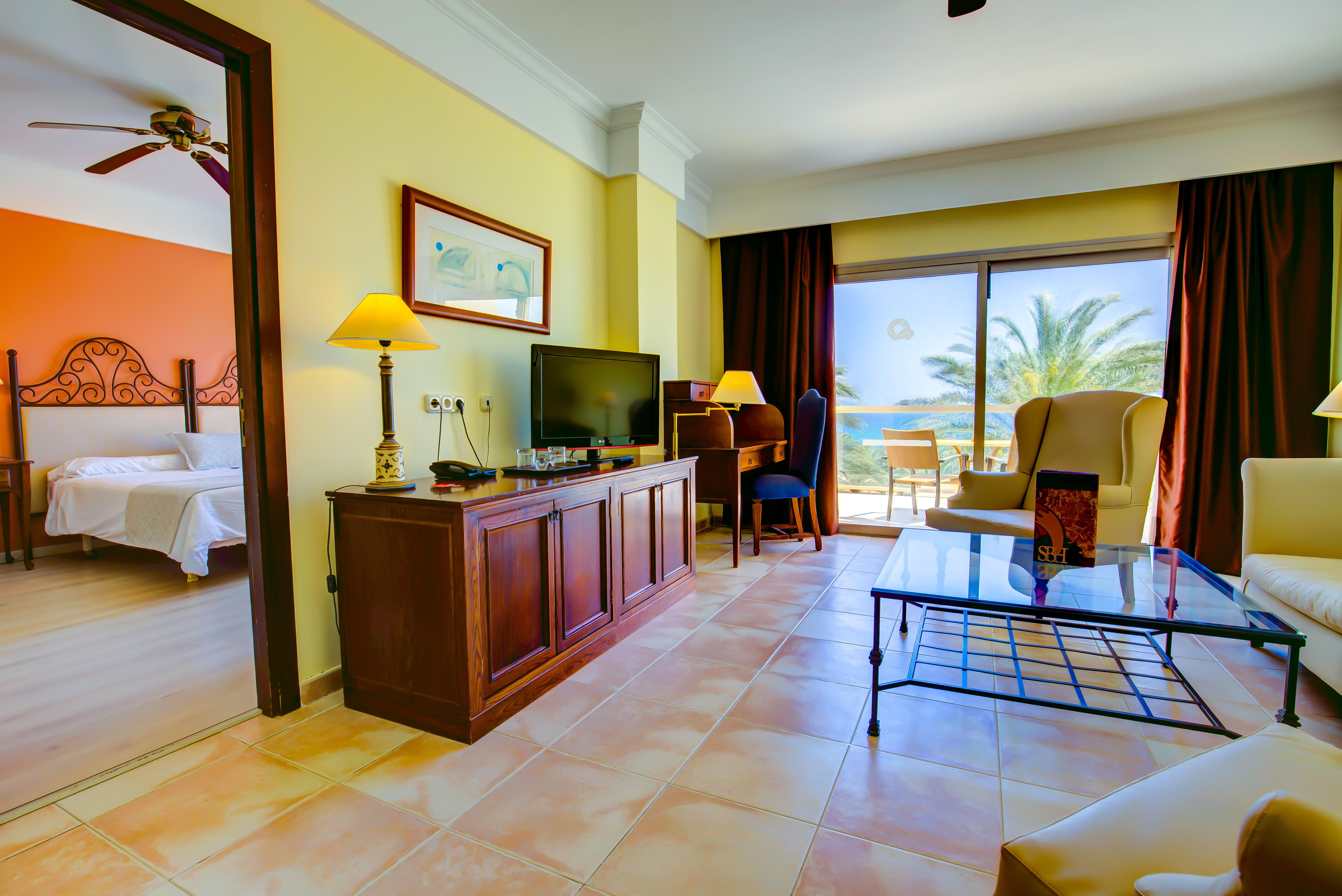 Sbh Hotel 4*